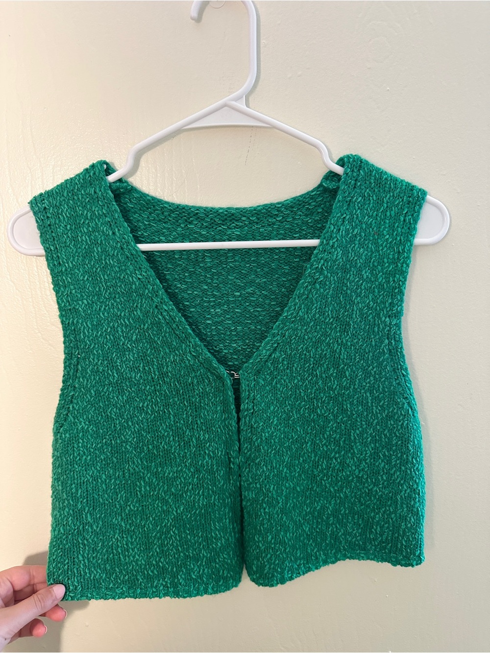 Beginning Boutique Emerald Green Knit V-Neck Sweater Vest